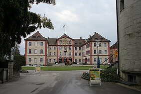 Mainau null